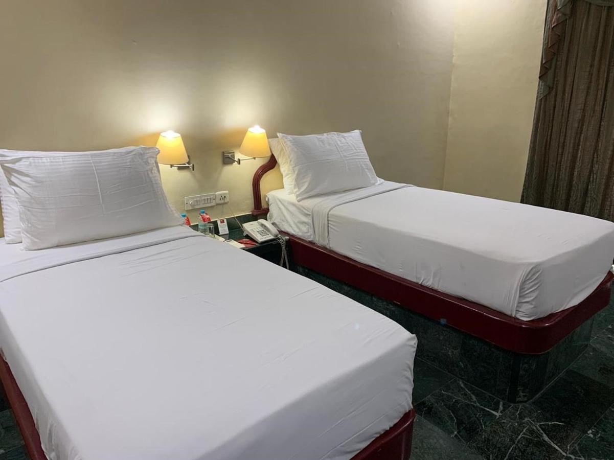 Mourya Lords Inn Kurnool Exteriér fotografie