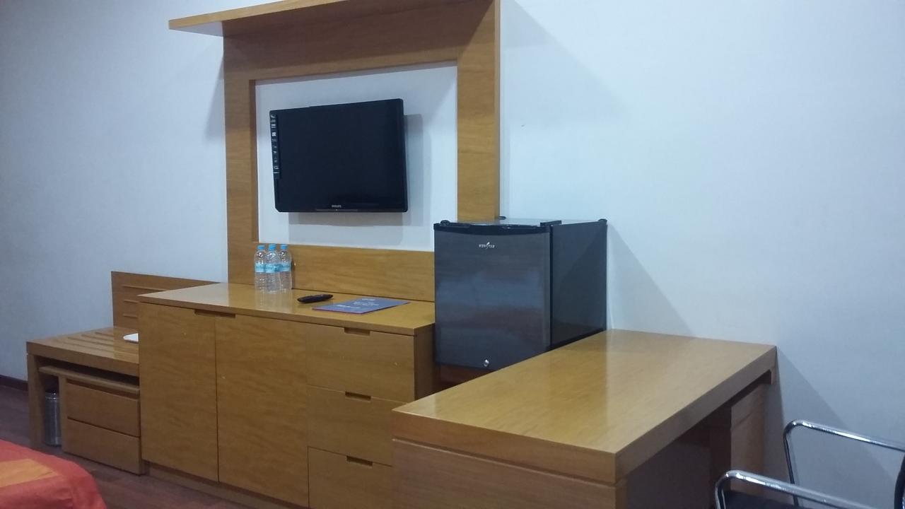 Mourya Lords Inn Kurnool Exteriér fotografie