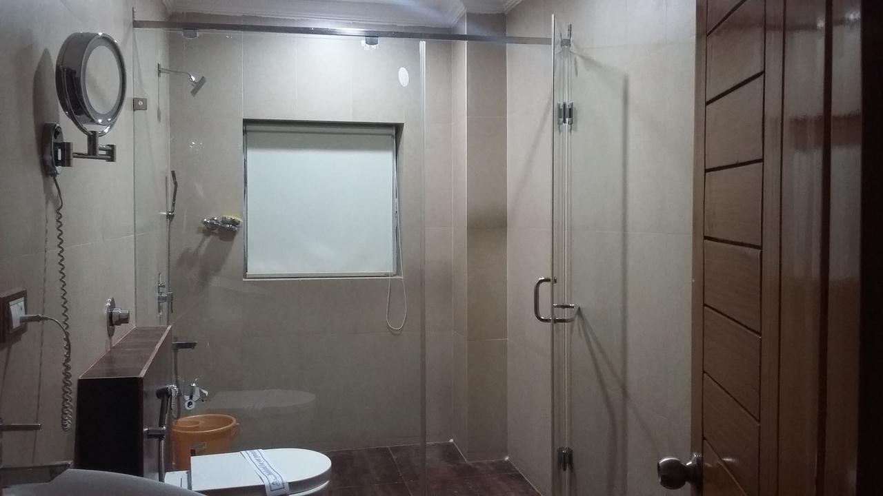 Mourya Lords Inn Kurnool Exteriér fotografie